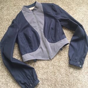 New BCBG Crop Jacket Mesh Gray Navy Blue Small